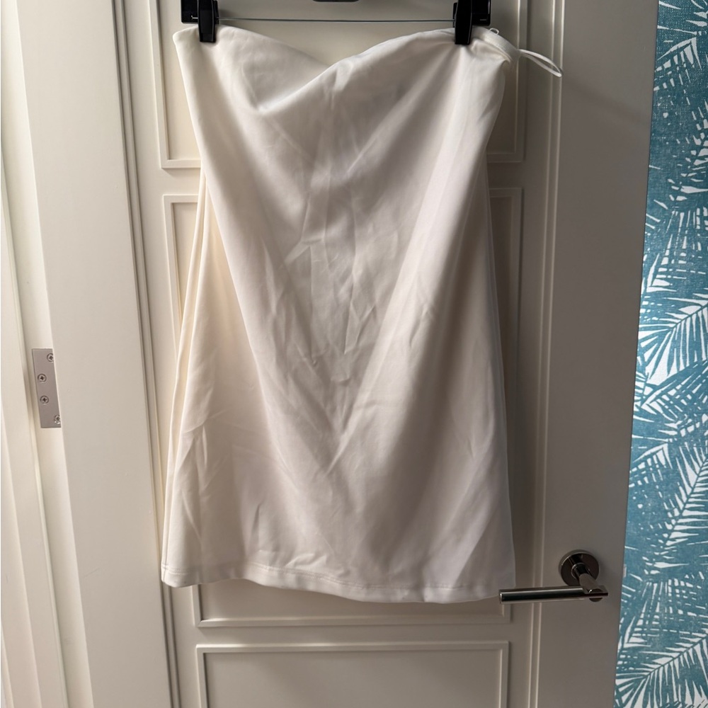 Elegant White Women's dress